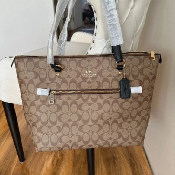 Brand new large Coach tote and shoulder bag - Picture 3 of 14